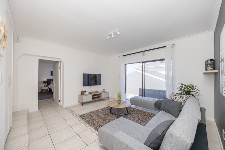 3 Bedroom Property for Sale in Beachfront Western Cape